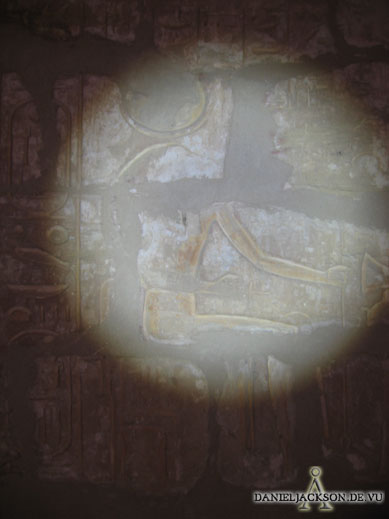 Thot im Licht der Taschenlampe